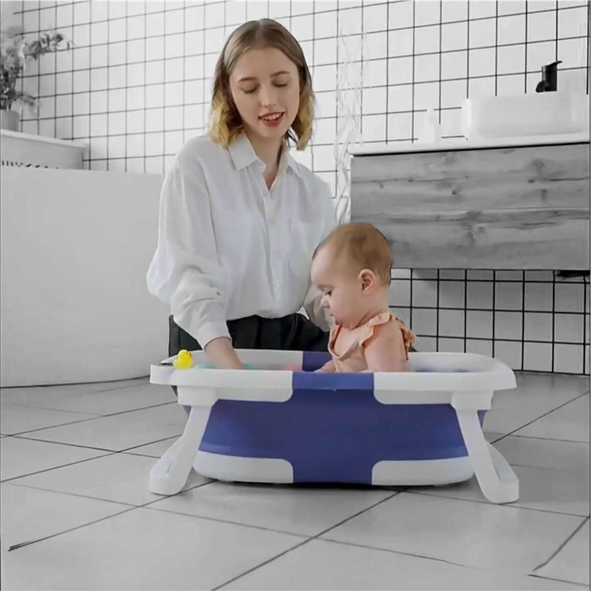 Silicone Baby Bath Bucket: A Safer, Calmer Way to Bathe Your Newborn