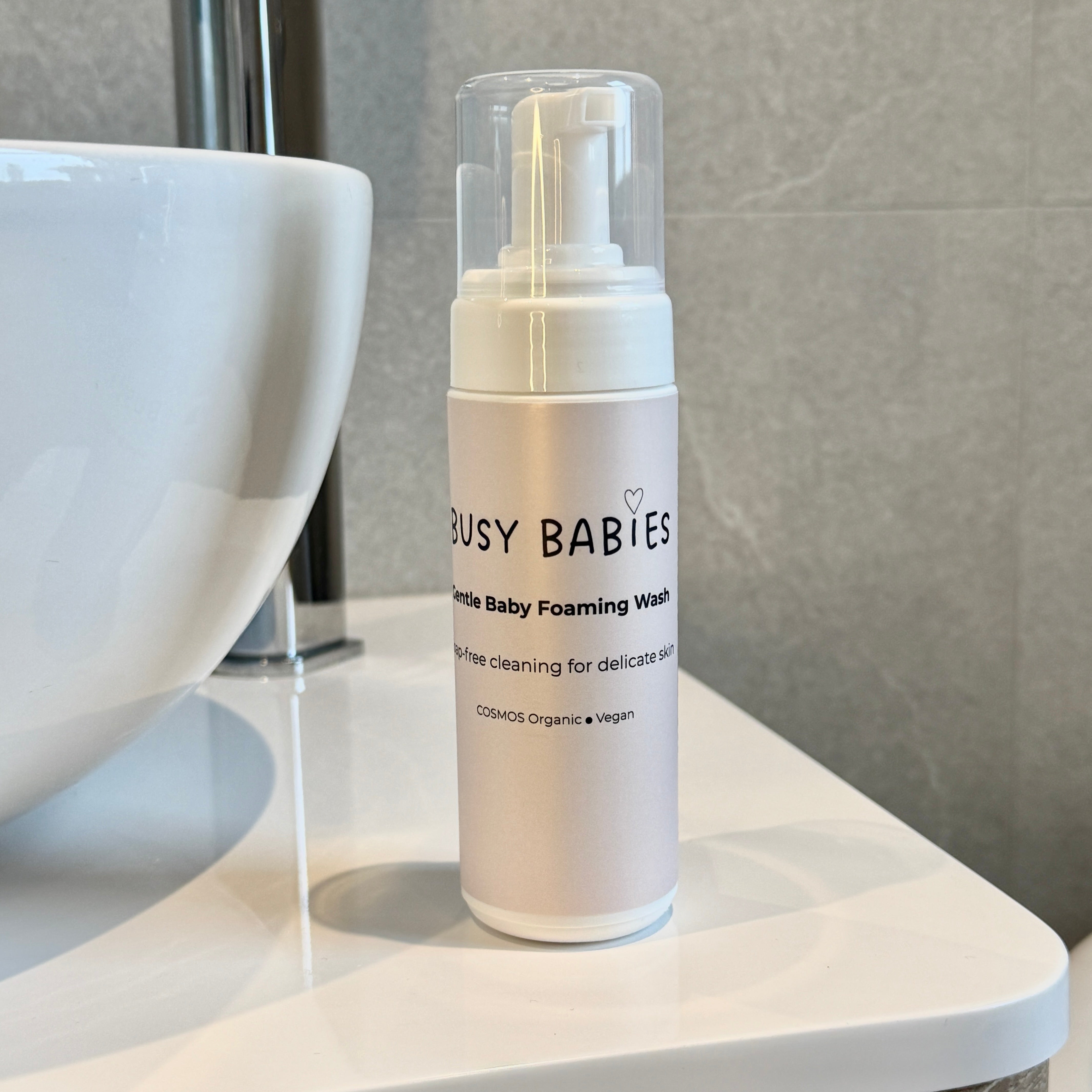 Busy Babies baby foaming wash with soft pump dispenser in bathroom